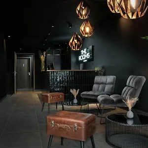 4* شقة فندقية The - & House